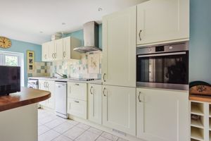 Kitchen- click for photo gallery
